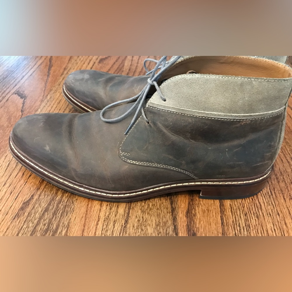 Mens Cole Haan Chukka Boots, Size 11